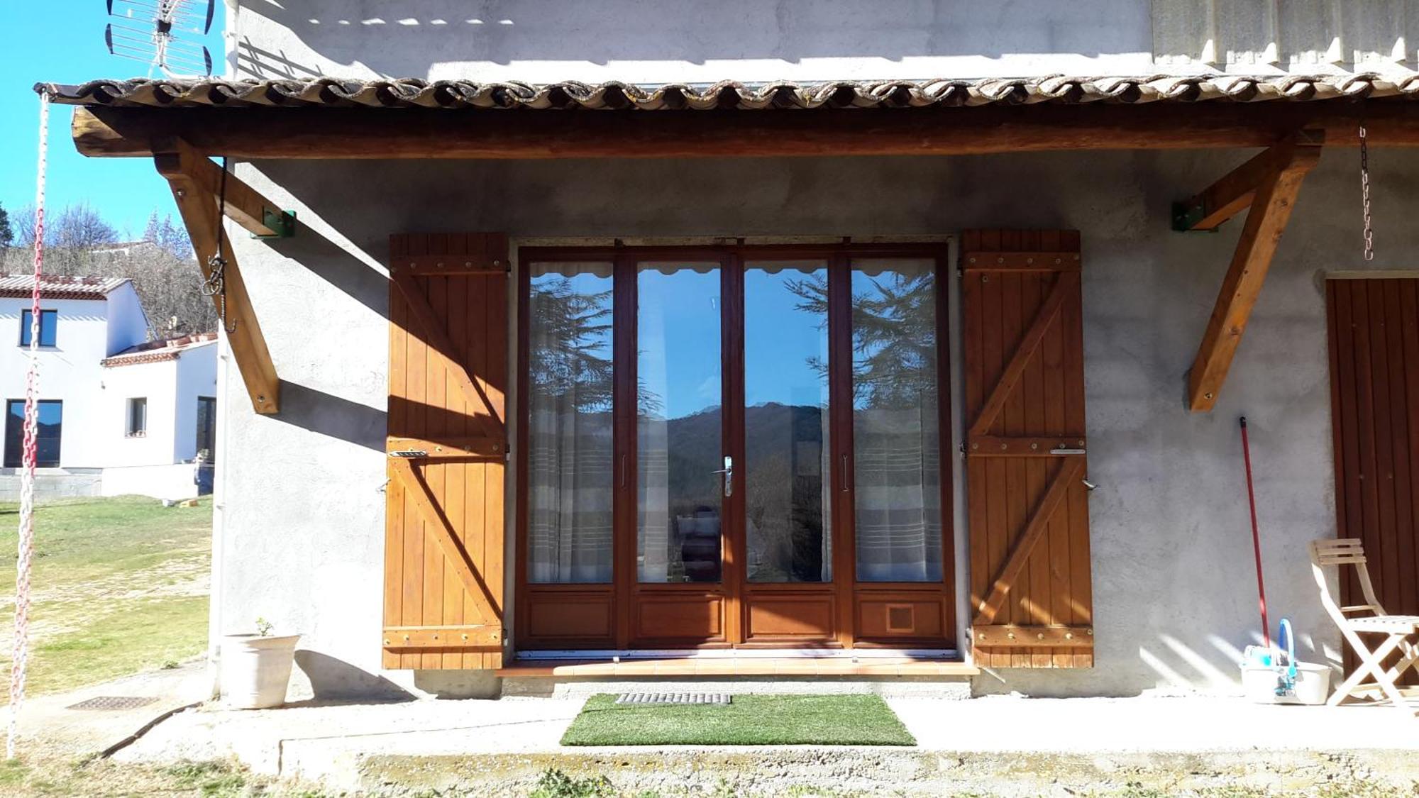 A La Campagne Aiglun (Alpes-de-Haute-Provence)